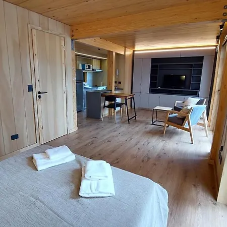 Departamento 2 Ambientes, Calido Y Luminoso, Con Buena Vista, En El Centro De Sma. 14V5 Apartamento San Martín de los Andes Exterior foto