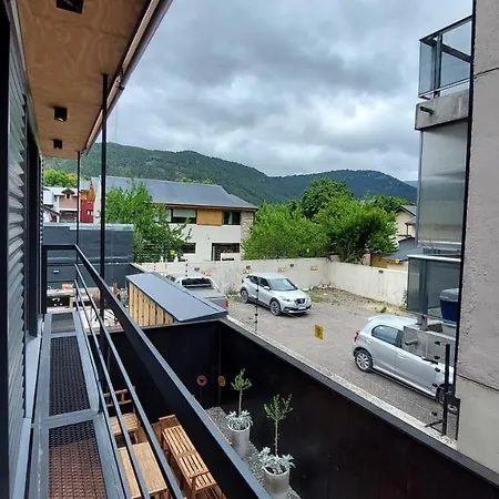 Departamento 2 Ambientes, Calido Y Luminoso, Con Buena Vista, En El Centro De Sma. 14V5 Apartamento San Martín de los Andes Exterior foto